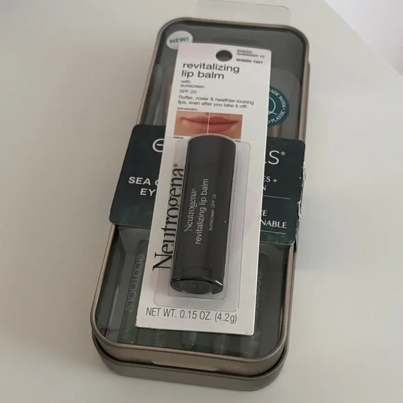 EcoTools Sea Gems Eye Set with Neutrogena Lip Balm - Picture 3 of 4